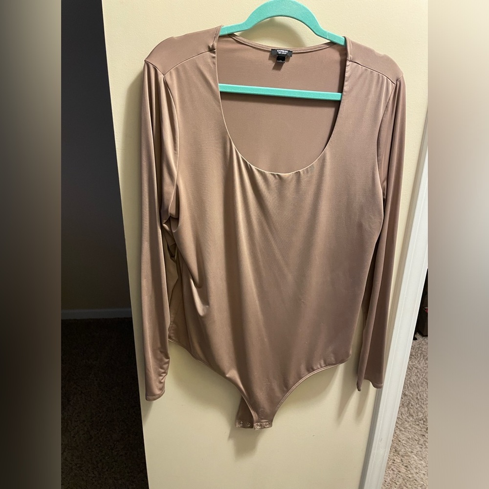 Long sleeve bodysuit
